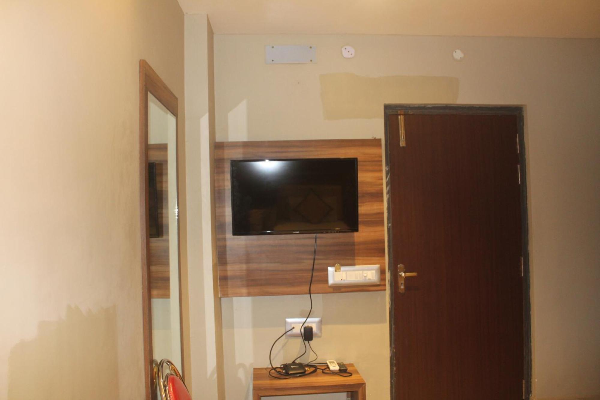 Hotel Oishi Plaza Mukutmanipur Bagian luar foto