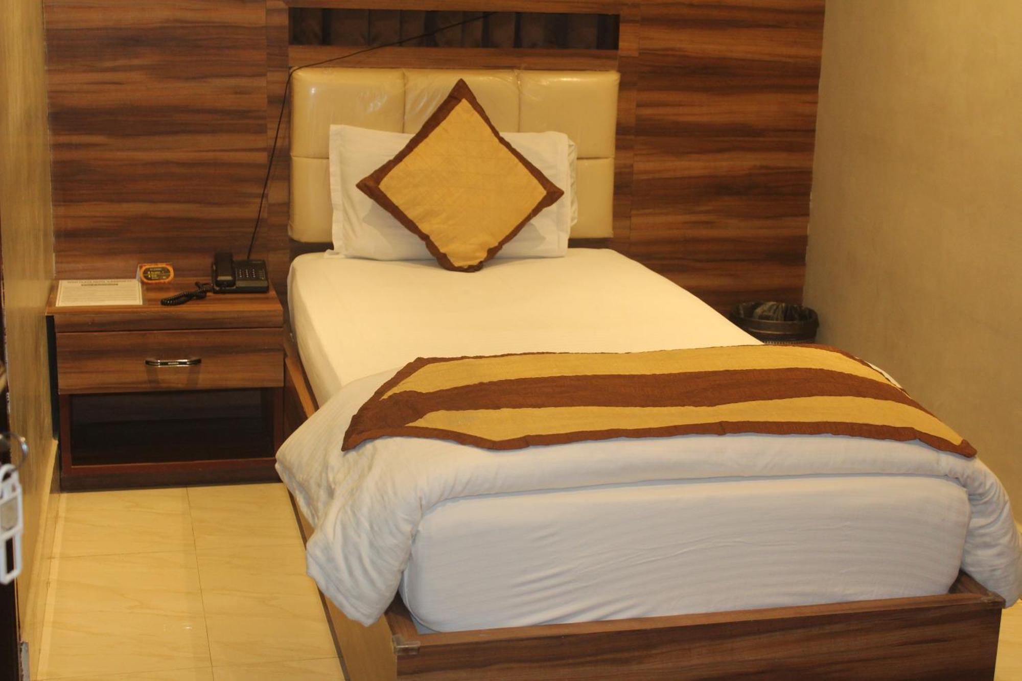 Hotel Oishi Plaza Mukutmanipur Bagian luar foto